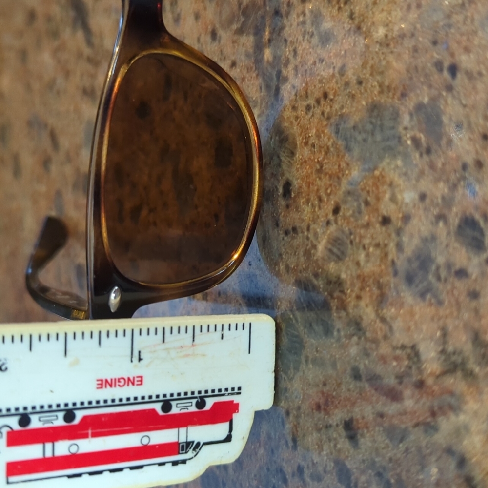 Ray Ban junior wayfarers - Picture 11 of 14